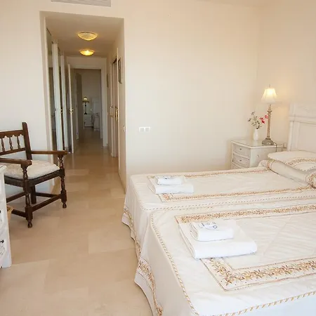 Granados 1302 Apartment *